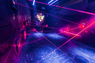 spider laser game laser maze
